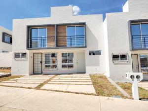 Casa en venta en La Hacienda, Morelia, Michoacán de Ocampo