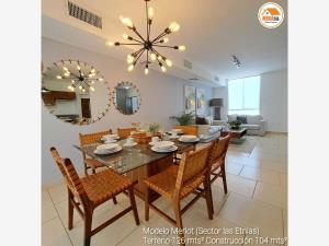 Casa en venta en Los Almendros, Torreón, Coahuila de Zaragoza