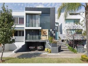 Casa en venta en Conjunto Zapopan, Zapopan, Jalisco