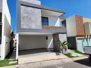 Casa en venta en Las Lomas Residencial, Alvarado, Veracruz de Ignacio de la Llave