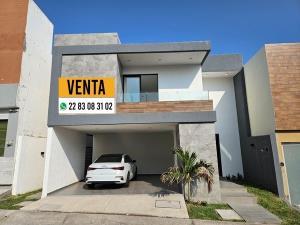 Casa en venta en Las Lomas Residencial, Alvarado, Veracruz de Ignacio de la Llave