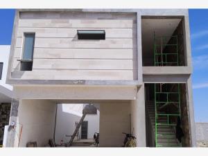 Casa en venta en Quintas la Cima, Torreón, Coahuila de Zaragoza Casa en venta en Quintas la Cima, Torreón, Coahuila de Zaragoza