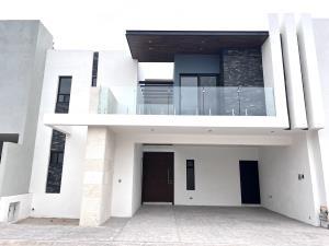 Casa en venta en Los Viñedos, Torreón, Coahuila de Zaragoza Casa en venta en Los Viñedos, Torreón, Coahuila de Zaragoza
