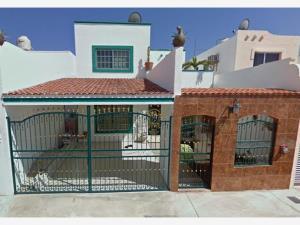 Casa en alojamiento en La Toscana, Solidaridad, Quintana Roo