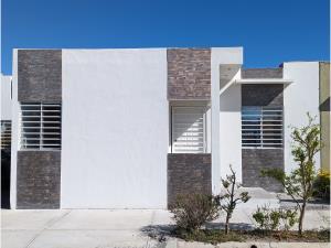 Casa en venta en Punta Diamante Residencial, Villa de Álvarez, Colima Casa en venta en Punta Diamante Residencial, Villa de Álvarez, Colima