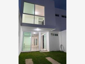 Casa en venta en Bosques de Cuernavaca, Cuernavaca, Morelos