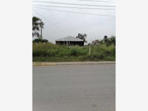 Terreno en venta en La Alameda, El Salto, Jalisco