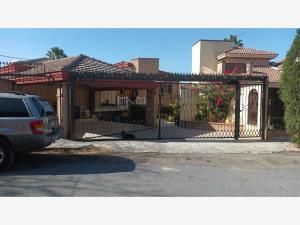 Casa en renta en San Isidro, Saltillo, Coahuila de Zaragoza Casa en renta en San Isidro, Saltillo, Coahuila de Zaragoza