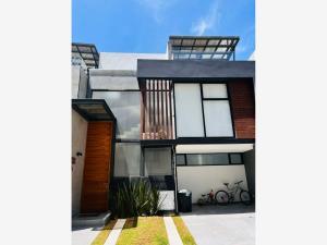 Casa en venta en Lomas de Angelópolis, San Andrés Cholula, Puebla