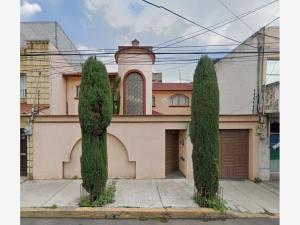 Casa en remate en Residencial Zacatenco, Gustavo A. Madero, Ciudad de México