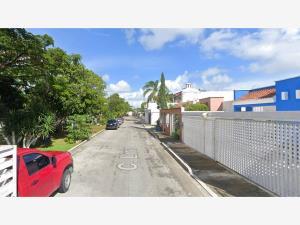 Casa en venta en Supermanzana 525, Benito Juárez, Quintana Roo Casa en venta en Supermanzana 525, Benito Juárez, Quintana Roo