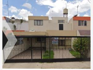 Casa en venta en Jardines Alcalde, Guadalajara, Jalisco