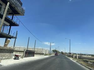 Terreno en venta en San Miguel Totocuitlapilco, Metepec, México