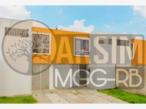 Casa en venta en Valle Dorado, Tlajomulco de Zúñiga, Jalisco