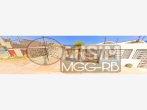 Casa en venta en La Amistad, Torreón, Coahuila de Zaragoza