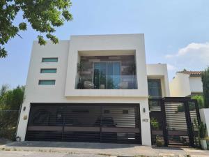 Casa en venta en Bosques de Valle Alto, Monterrey, Nuevo León