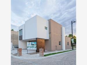 Casa en venta en Santa Bárbara, Aguascalientes, Aguascalientes