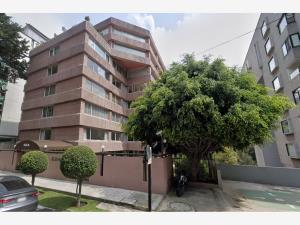 Departamento en remate en Bosques de las Lomas, Cuajimalpa de Morelos, Ciudad de México