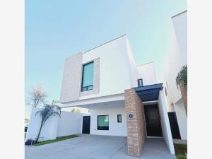 Casa en venta en La Rioja Residencial, Torreón, Coahuila de Zaragoza