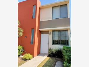 Casa en remate en Los Tréboles, Zapopan, Jalisco