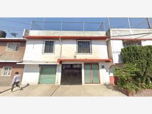 Casa en venta en Jardines del Tepeyac, Ecatepec de Morelos, México Casa en venta en Jardines del Tepeyac, Ecatepec de Morelos, México