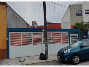 Casa en venta en Graciano Sánchez Romo, Boca del Río, Veracruz de Ignacio de la Llave