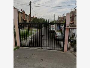 Casa en remate en Ciudad Cuatro Vientos, Ixtapaluca, México