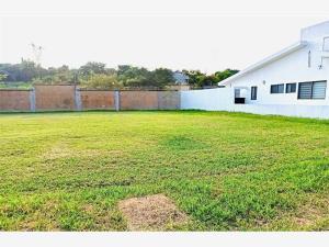 Terreno en venta en Paraíso Country Club, Emiliano Zapata, Morelos