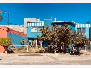 Casa en venta en Ampliación Los Manantiales, Morelia, Michoacán de Ocampo Casa en venta en Ampliación Los Manantiales, Morelia, Michoacán de Ocampo