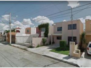 Casa en venta en Residencial Pensiones VI, Mérida, Yucatán