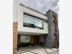 Casa en venta en Lomas de Angelópolis, San Andrés Cholula, Puebla Casa en venta en Lomas de Angelópolis, San Andrés Cholula, Puebla