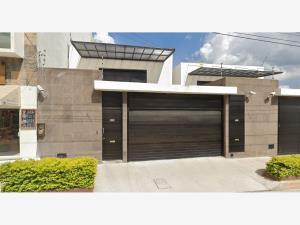 Casa en venta en La Gloria, Tuxtla Gutiérrez, Chiapas Casa en venta en La Gloria, Tuxtla Gutiérrez, Chiapas