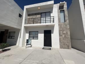 Casa en venta en Valle de los Almendros, Torreón, Coahuila de Zaragoza