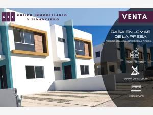 Casa en venta en Lomas de la Presa, Tijuana, Baja California