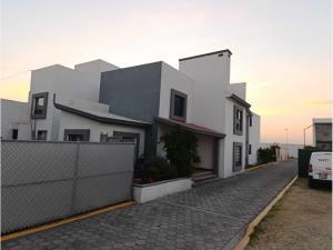 Casa en venta en Santa Barbara Almoloya, San Pedro Cholula, Puebla