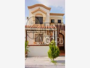 Casa en venta en Quinta Versalles, Chihuahua, Chihuahua