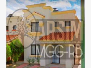 Casa en venta en Quinta Versalles, Chihuahua, Chihuahua