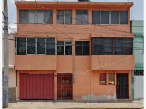 Casa en venta en Benito Juárez (La Aurora), Nezahualcóyotl, México