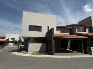 Casa en venta en Balvanera Polo y Country Club, Corregidora, Querétaro Casa en venta en Balvanera Polo y Country Club, Corregidora, Querétaro