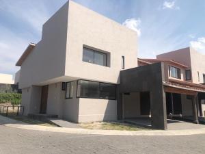 Casa en venta en Balvanera Polo y Country Club, Corregidora, Querétaro Casa en venta en Balvanera Polo y Country Club, Corregidora, Querétaro