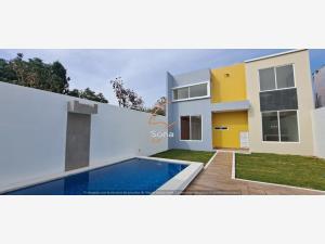 Casa en venta en Hermenegildo Galeana, Cuautla, Morelos