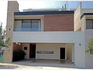 Casa en venta en Cumbres Elite Premier, García, Nuevo León