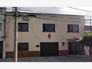 Casa en remate en San Pedro, Iztacalco, Ciudad de México
