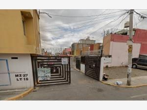 Casa en remate en Los Héroes, Ixtapaluca, México