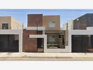 Casa en venta en Misión de San Carlos, Mexicali, Baja California