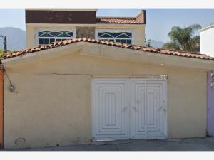 Casa en venta en Parque Residencial Coacalco 2a Sección, Coacalco de Berriozábal, México