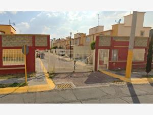 Casa en venta en Las Américas, Ecatepec de Morelos, México