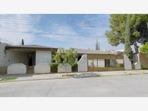 Casa en venta en Residencial Campestre la Rosita, Torreón, Coahuila de Zaragoza Casa en venta en Residencial Campestre la Rosita, Torreón, Coahuila de Zaragoza