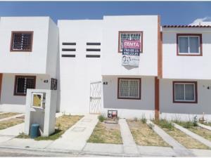 Casa en renta en San Francisco Ocotlán (Ocotlán), Coronango, Puebla
