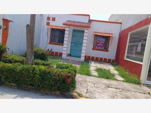 Casa en venta en Villa Maya, Comalcalco, Tabasco